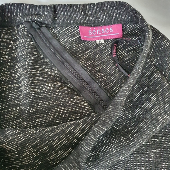 Senses Hankerchief Skirt - Picture 6 of 11